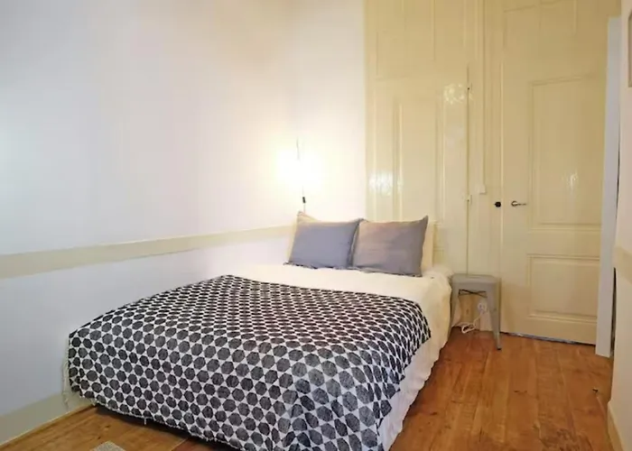 Bh2 Comfort & Style! In The Heart Of Nightlife - Bairro Alto Апартаменты